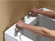 Drzwi wewnętrzne Otwórz Spacer w wannie i prysznic Kształt prostokąta dla osób starszych / niepełnosprawnych dostawca